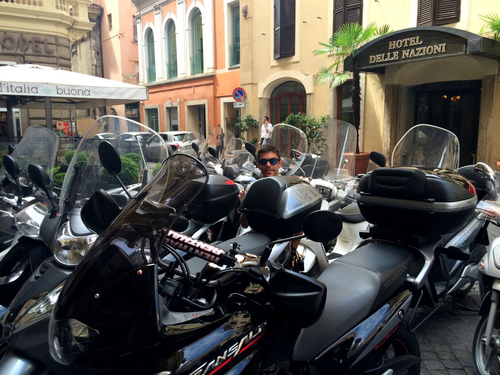 All roads lead to Rome | www.geekyexplorer.com