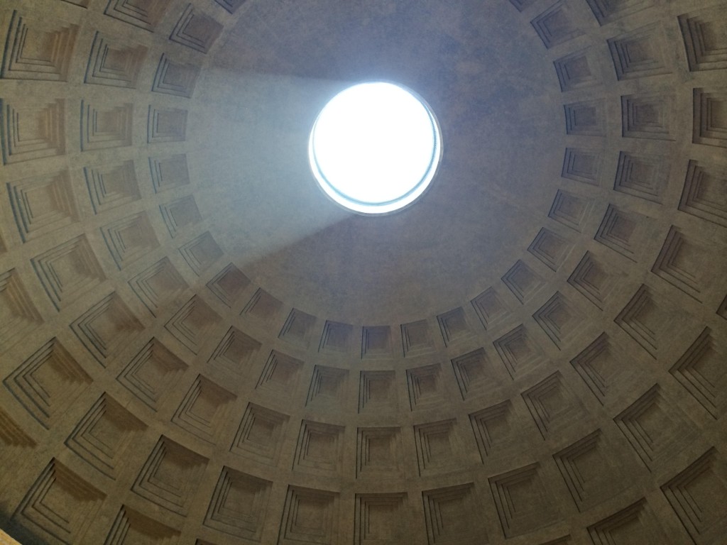 All roads lead to Rome | www.geekyexplorer.com