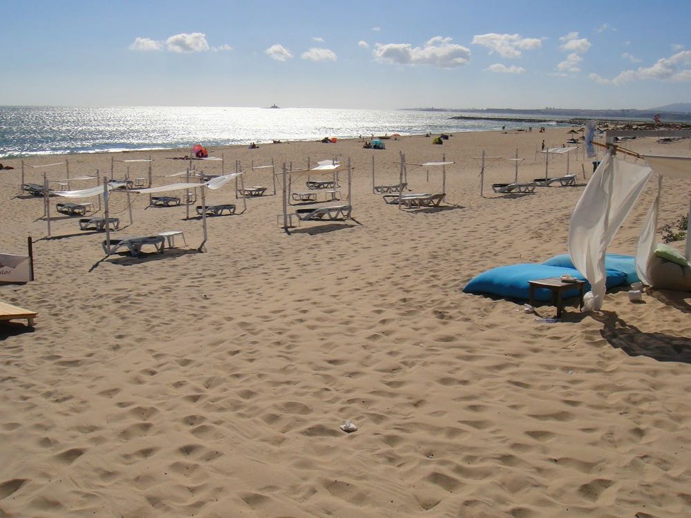 best beaches lisbon caparica coast