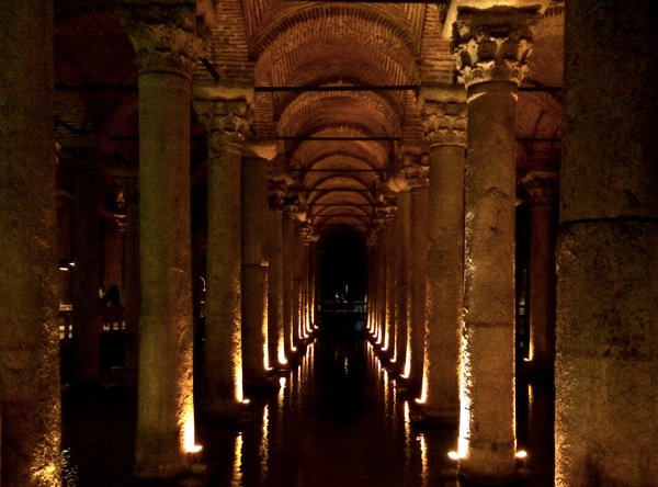 famous sights in Istanbul - Basilica Cistern Istanbul