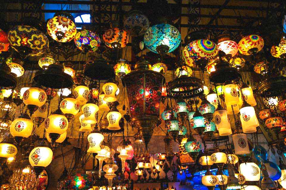 experiences to have in Istanbul - Grand Bazaar