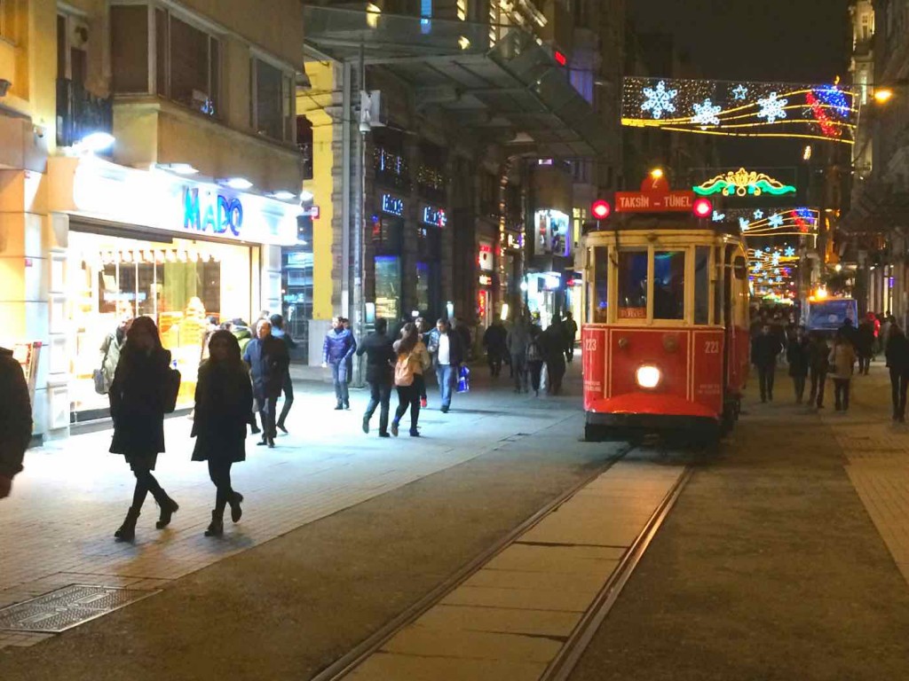 experiences to have in Istanbul - Istiklal Cd