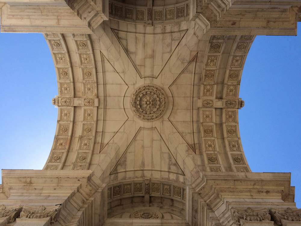 visiting Portugal - Arco Rua Augusta Lisbon