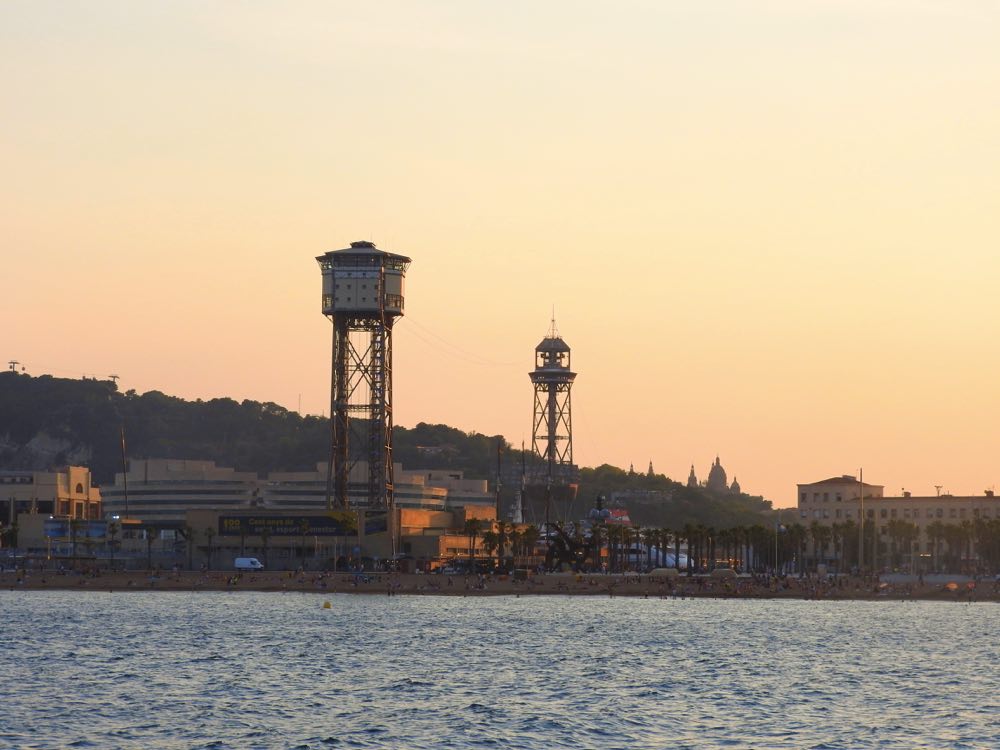 barcelona sunset boat trip