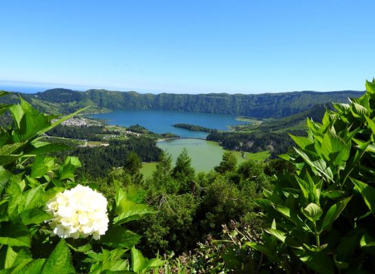 azores-travel-tips-things-to-know-before-go-lakes