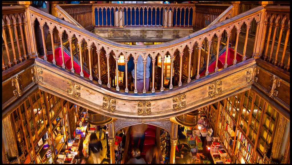 guide of porto lello library harry potter