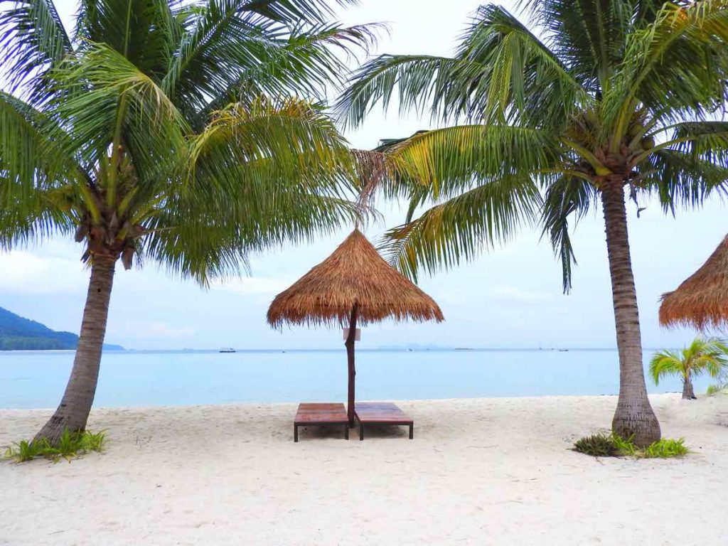 Koh Lipe Blog: Guide to The Thai Paradise