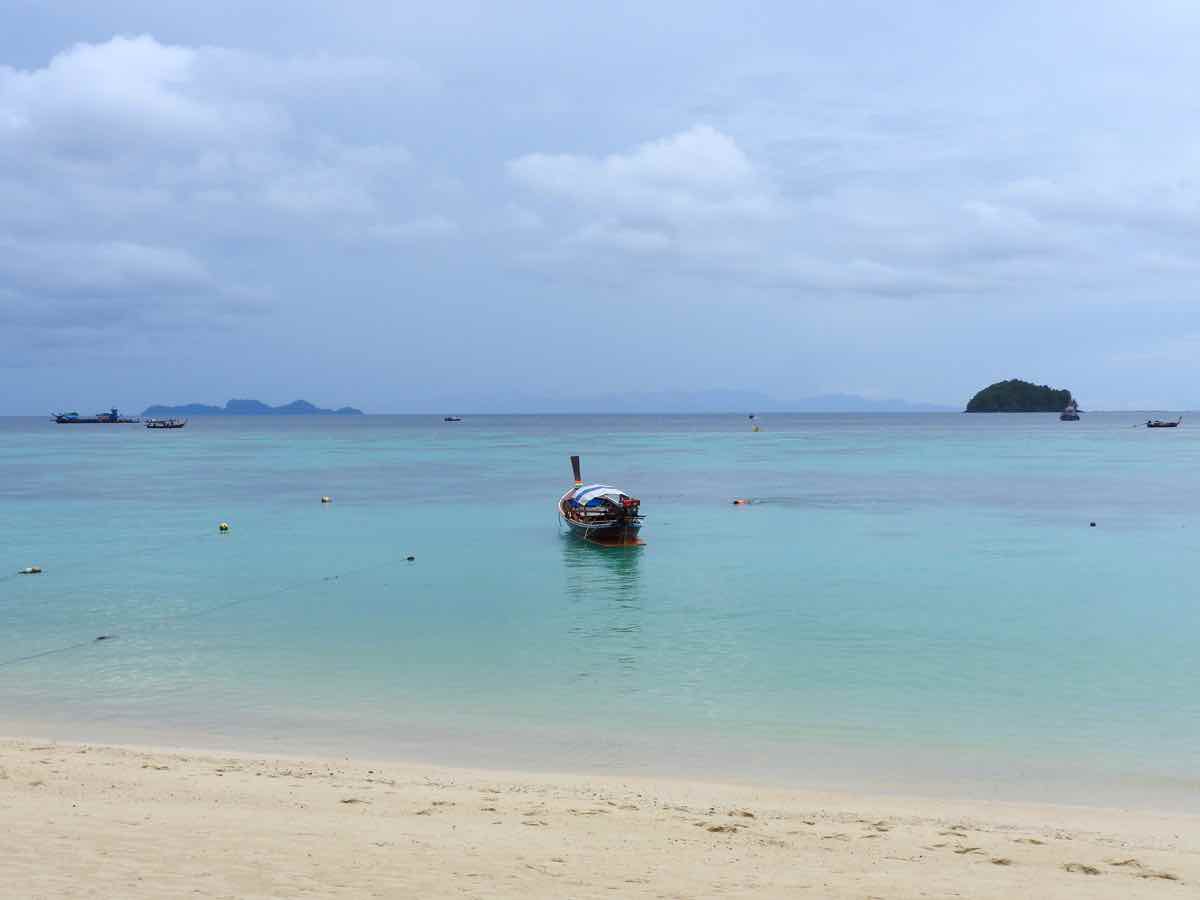 koh lipe zanom sunrise resort porch
