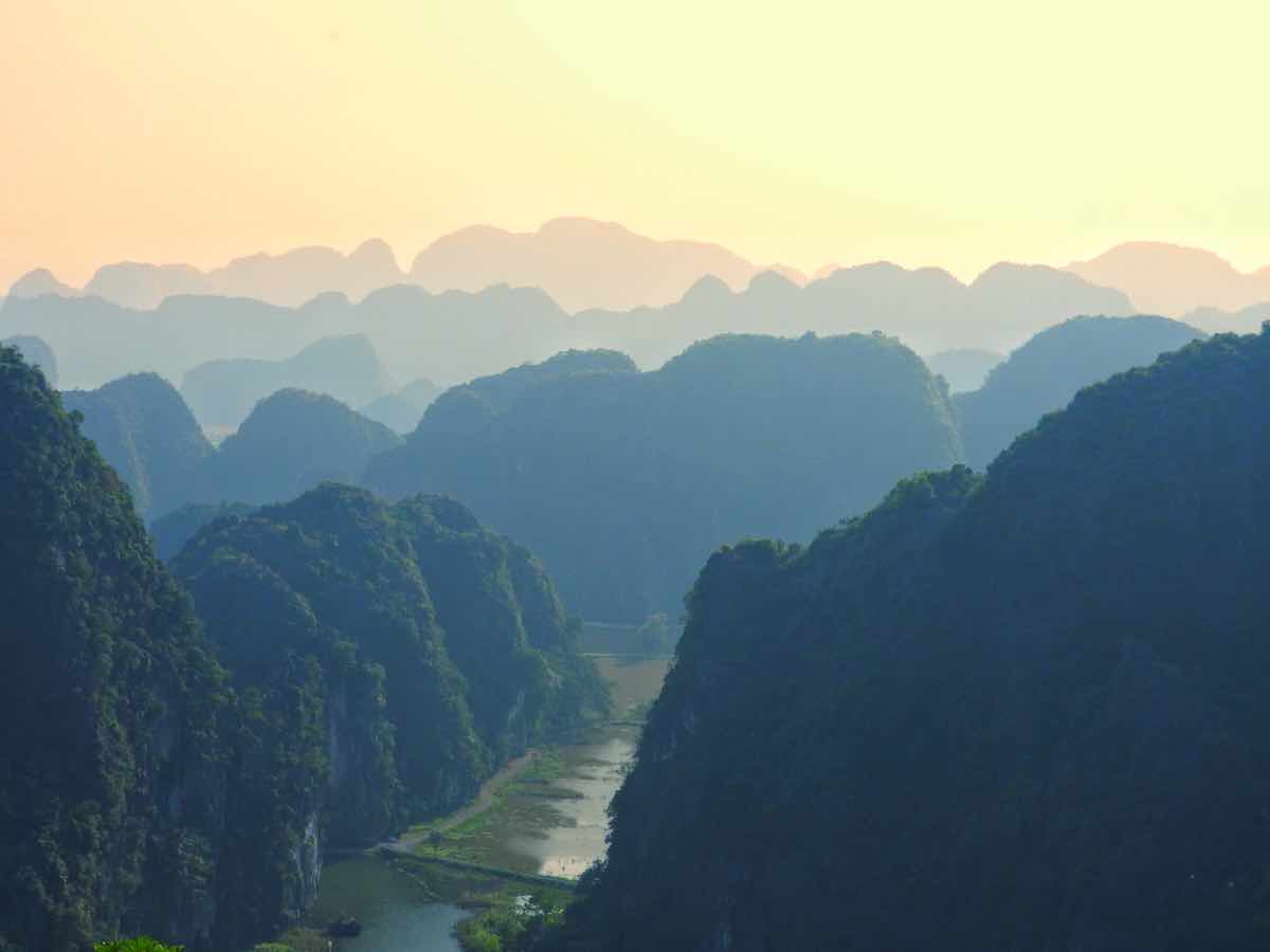 ninh binh travel guide limestones view