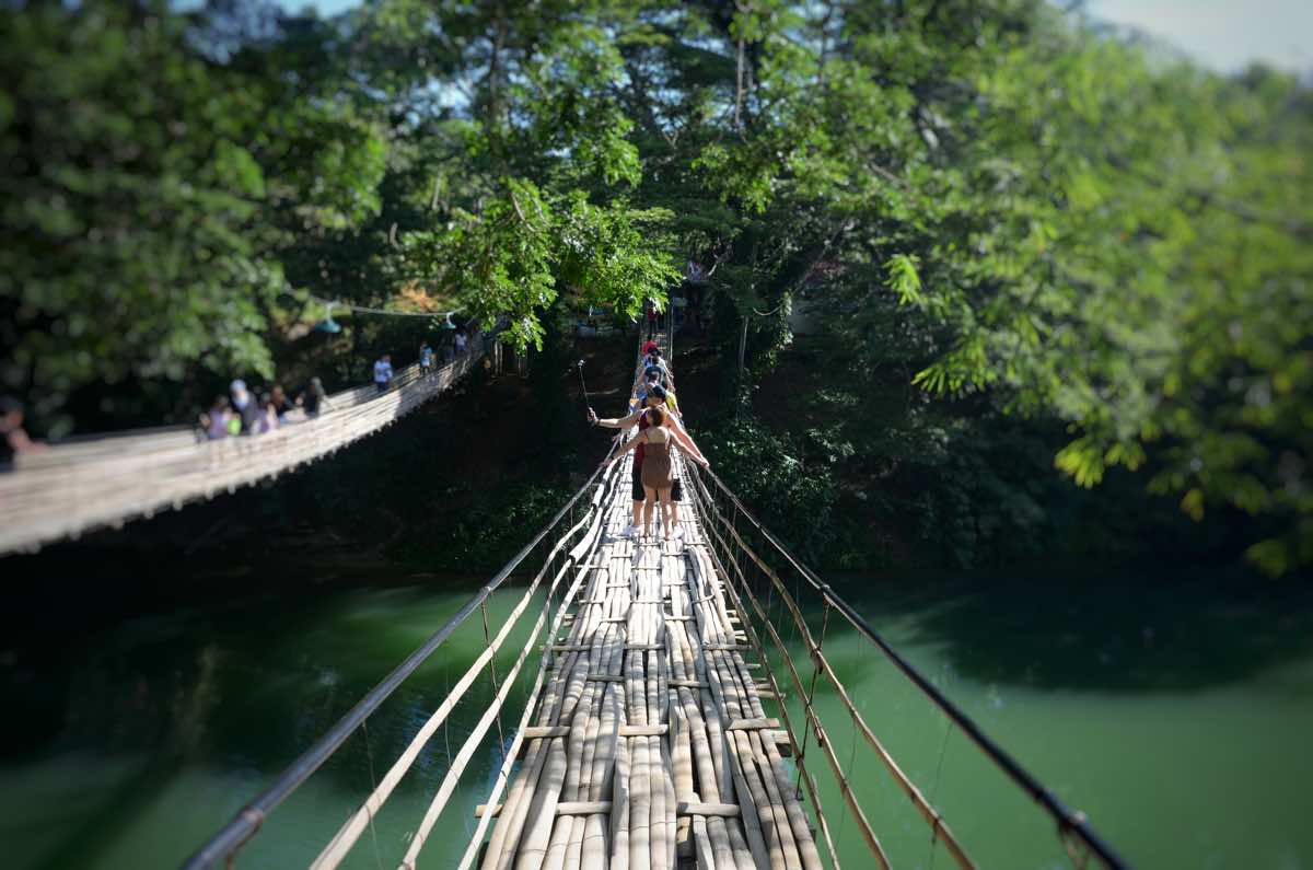 bohol travel guide budget itinerary loboc river hanging bridge