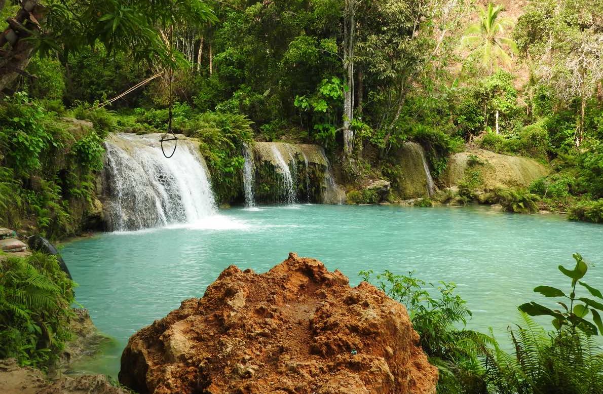 must visit places siquijor island cambuhagay falls
