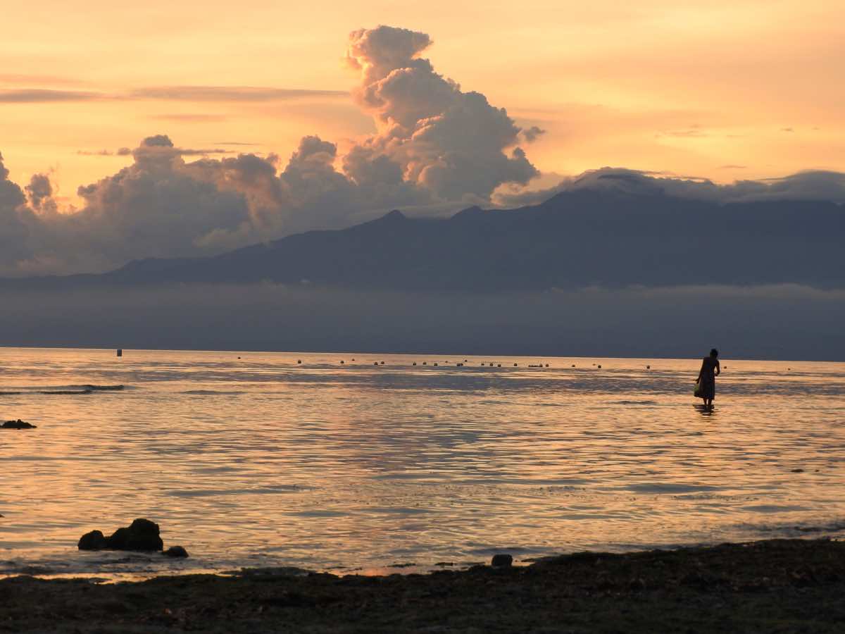 siquijor guide budget itinerary and tourist spots sunset philippines