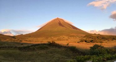 climb mount pico azores tips advice safety