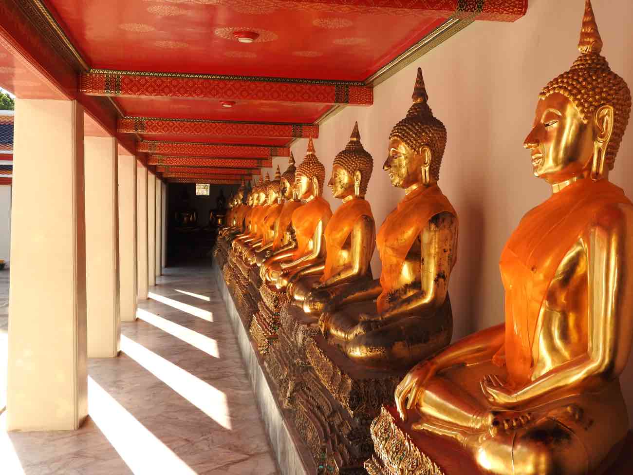thailand itinerary 2 weeks bangkok buddha statues