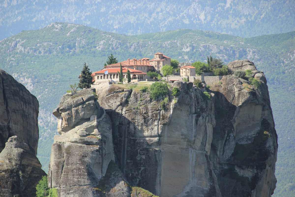 greece itinerary meteora