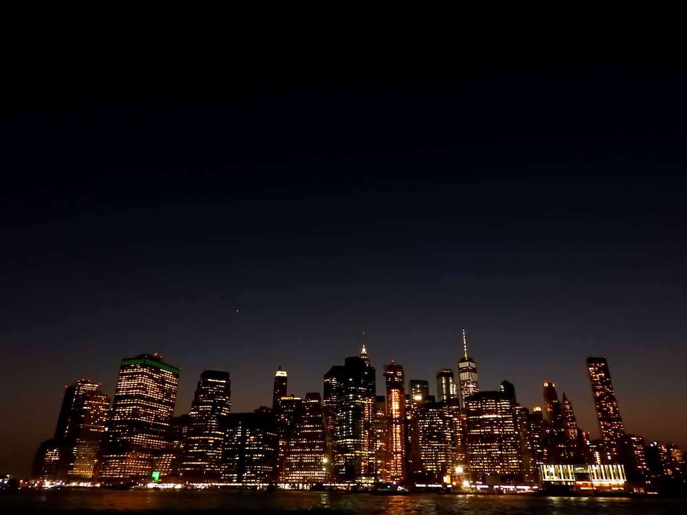 nyc-on-a-budget-manhattan-skyline-from-brooklyn