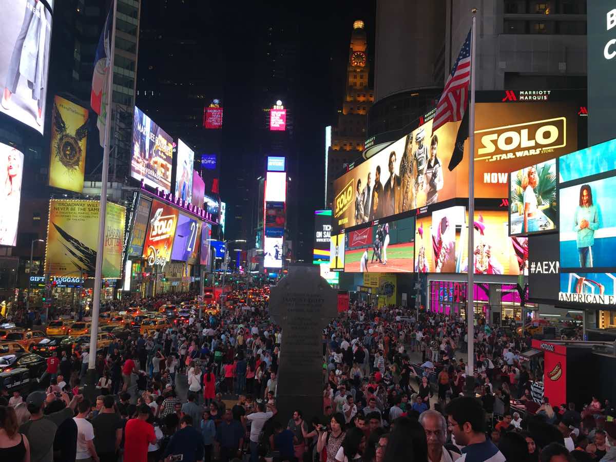 nyc-on-a-budget-times-square