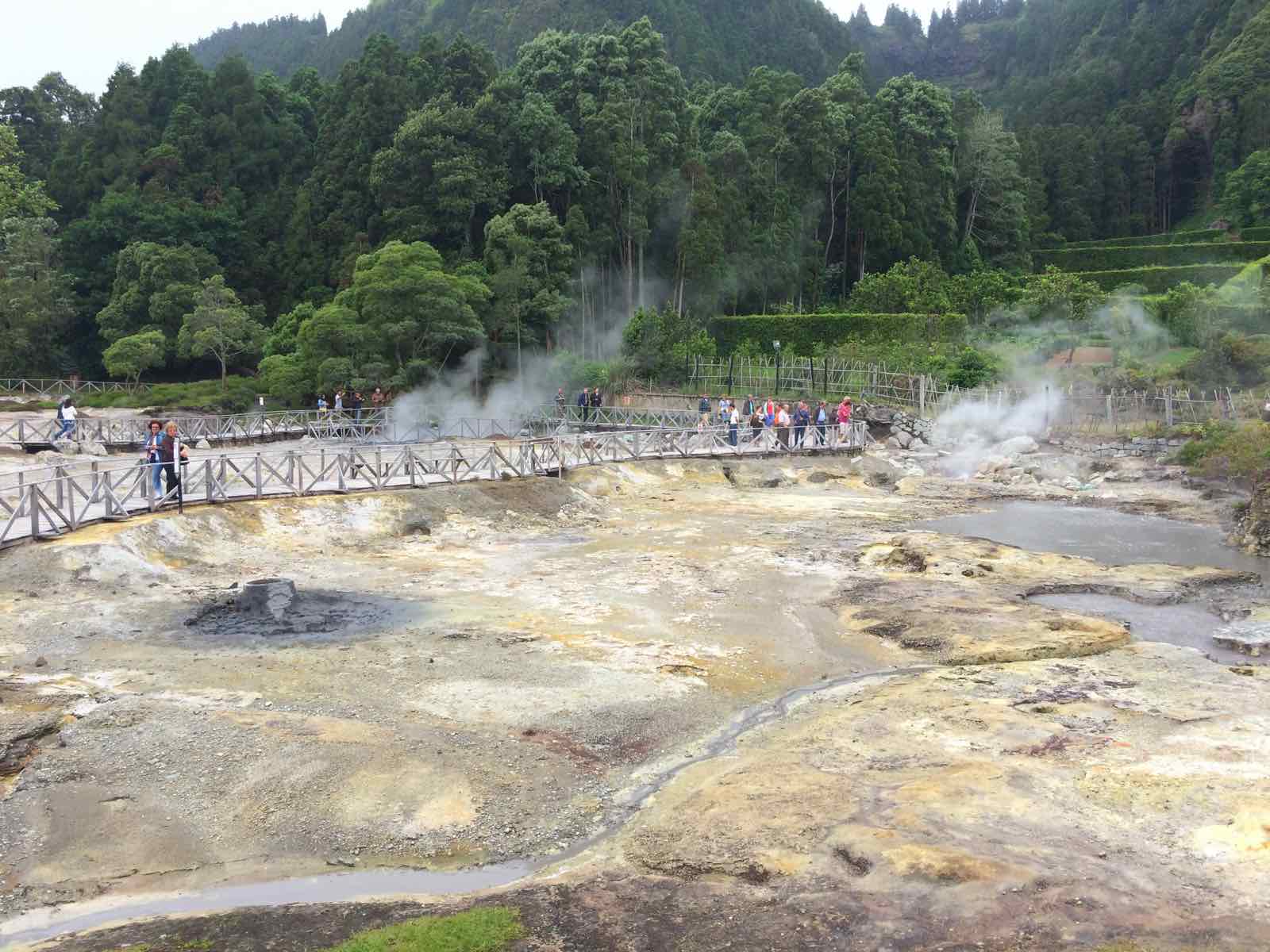 Furnas lake attractions fumarolas springs holes