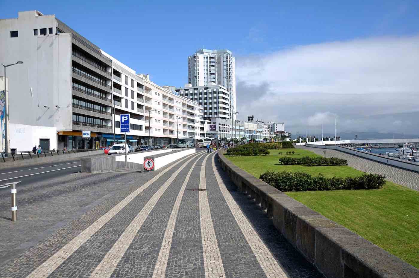 ponta delgada azores avenida