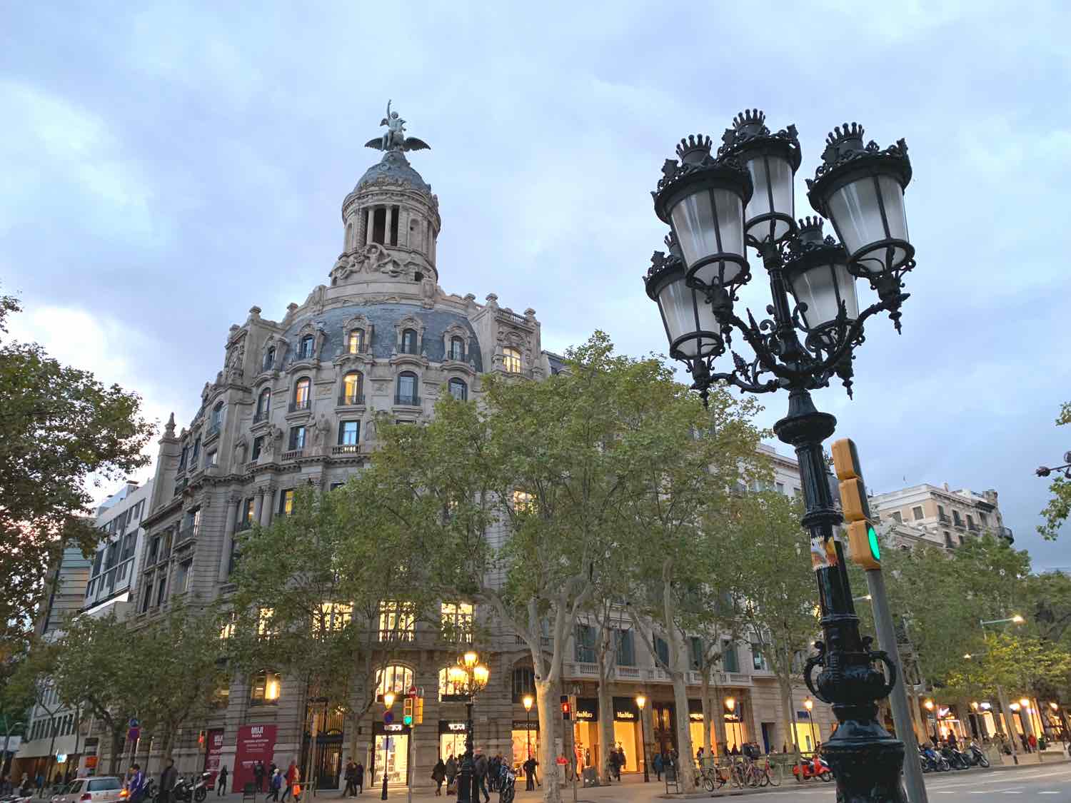 barcelona insider guide blog passeig gracia