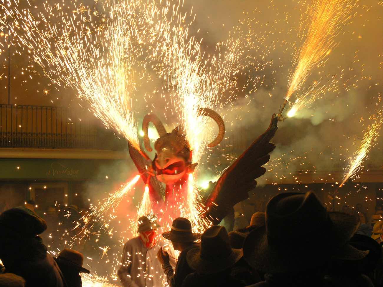 experiences barcelona correfoc