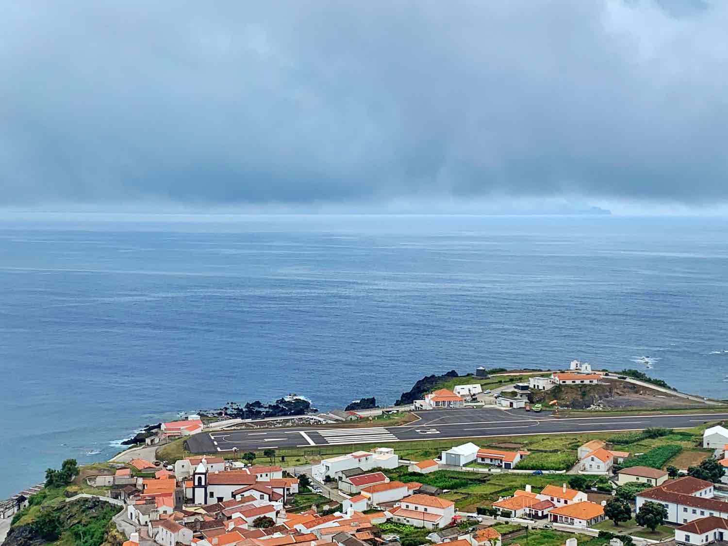 corvo azores airport runway