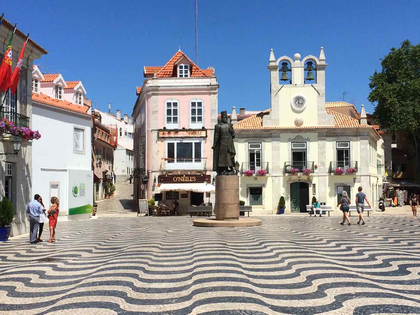 best day trips from lisbon cascais