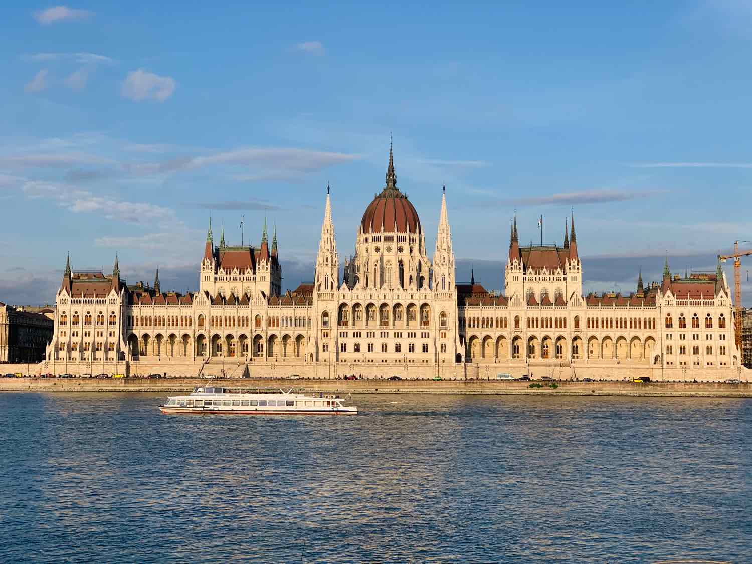 things to do budapest parliament danube