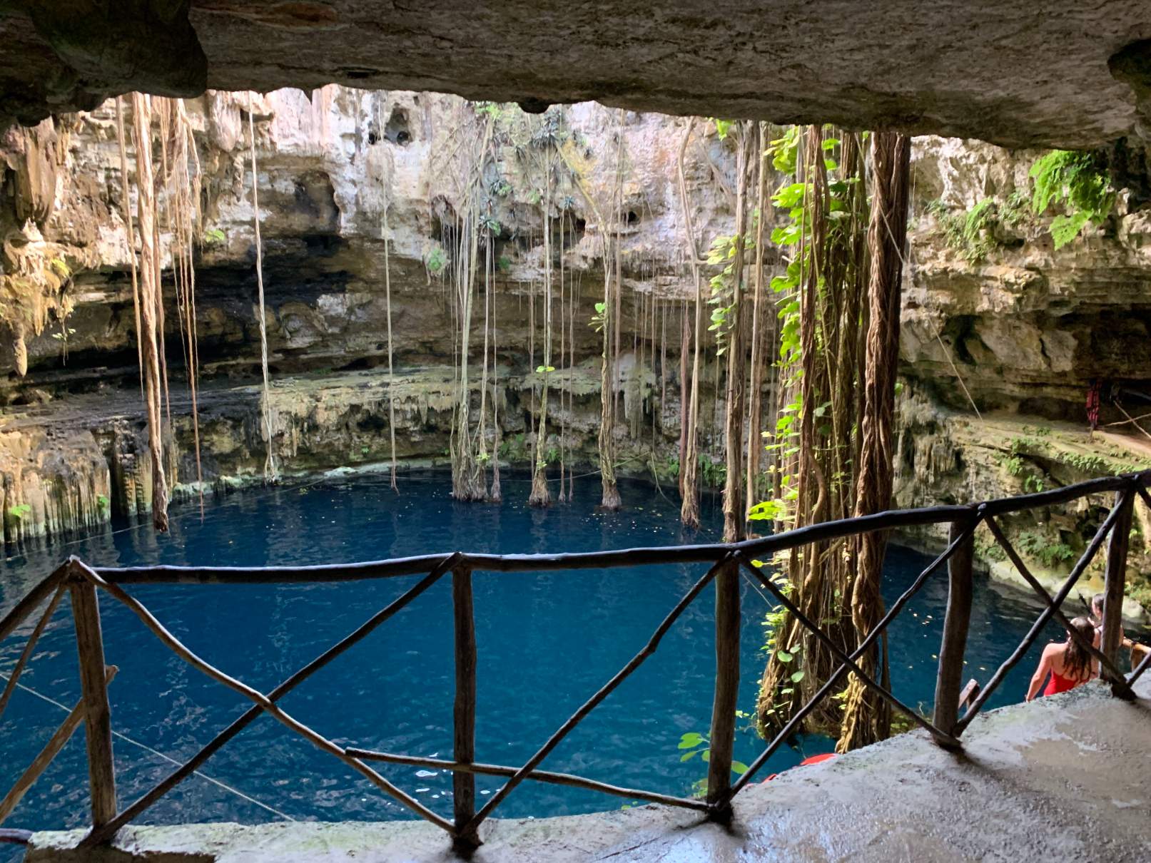 valladolid mexico cenote oxman