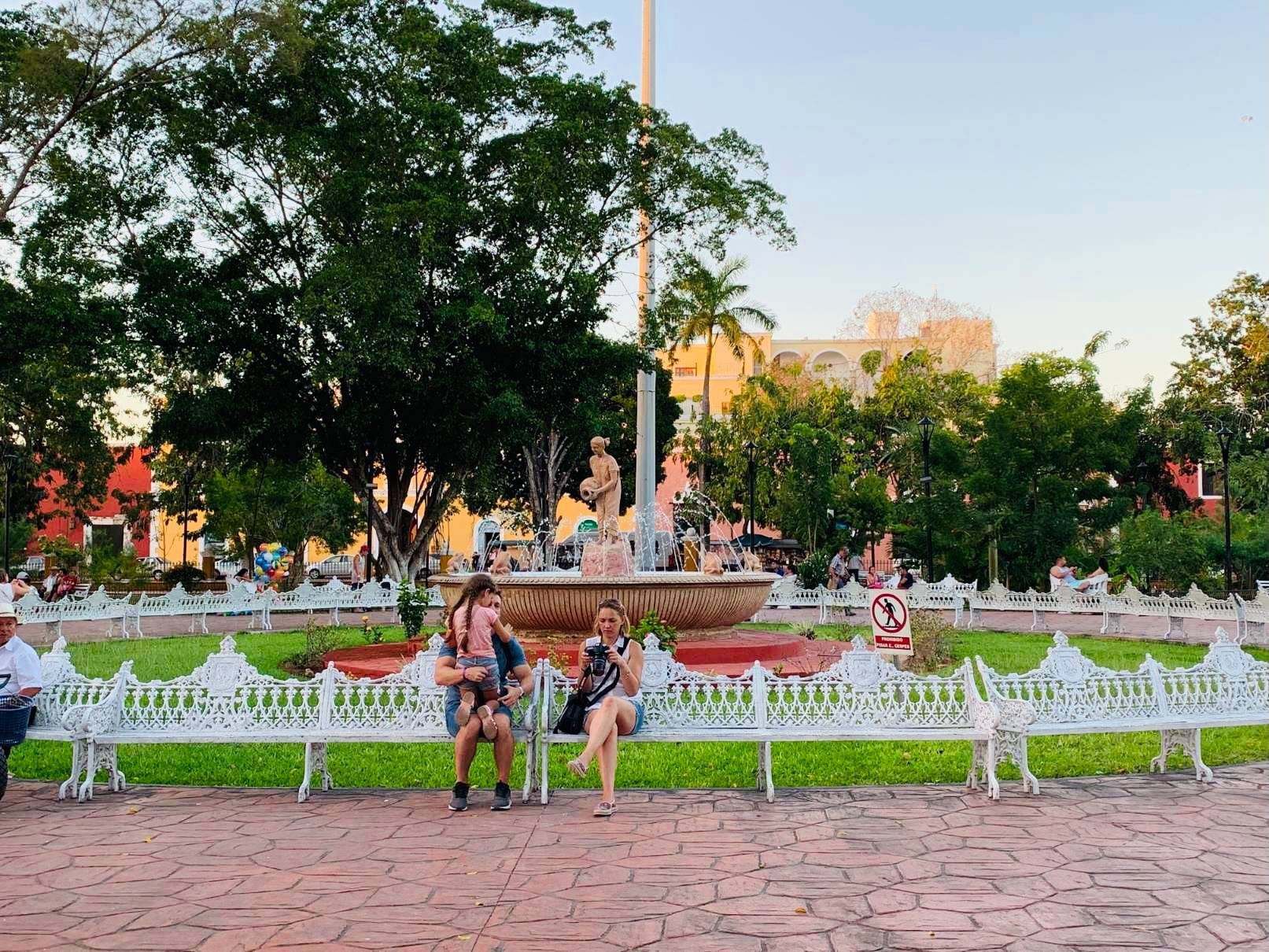 valladolid mexico plaza francisco canton