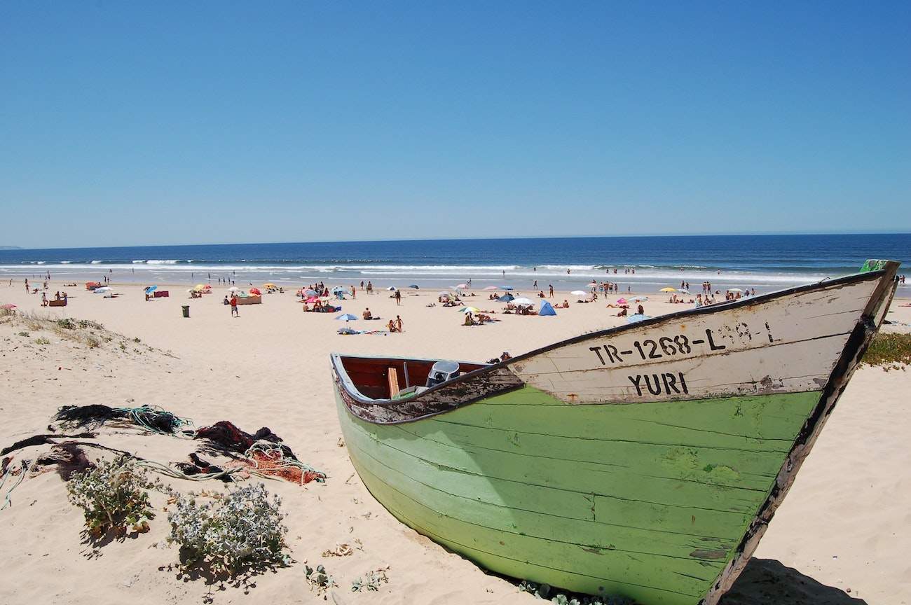 costa da caparica lisbon