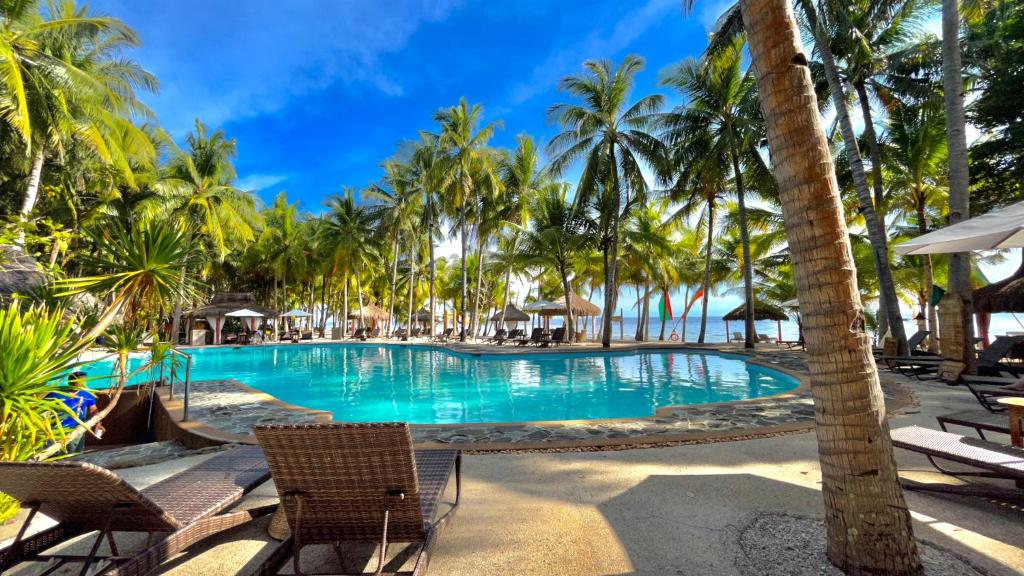 Coco Grove Beach Resort